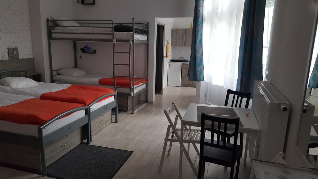 Hostel Lwowska 11 Warsaw Luaran gambar